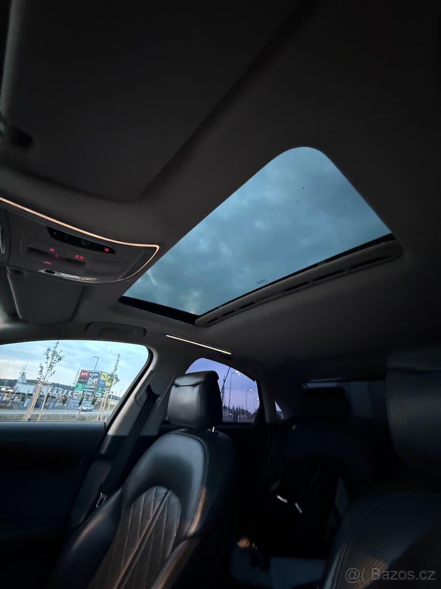 2010 Audi A8 - 11