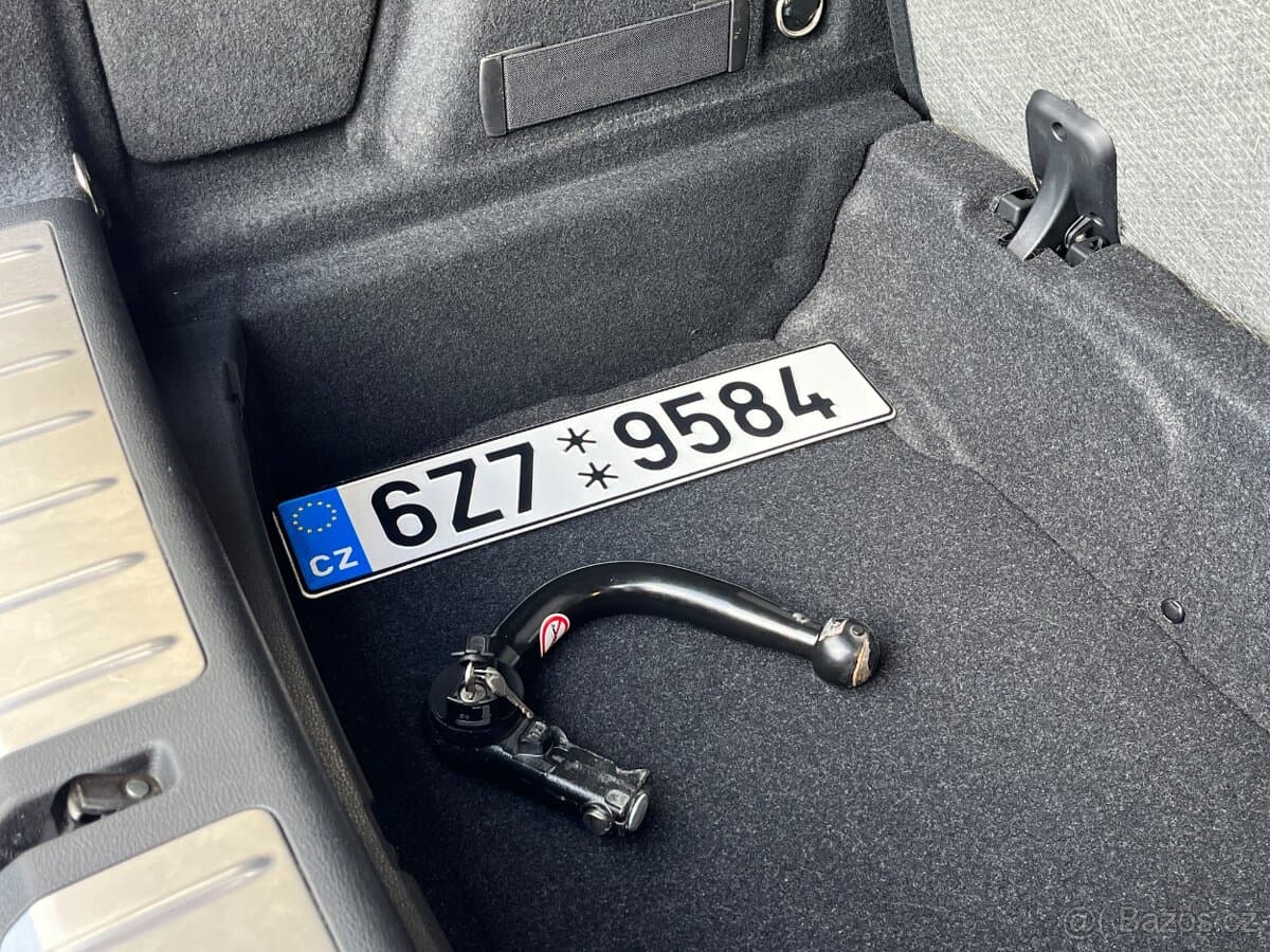 2021 BMW X2 - 11