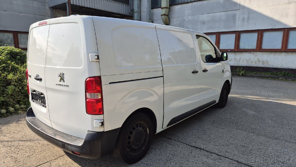2019 Peugeot EXPERT - 11
