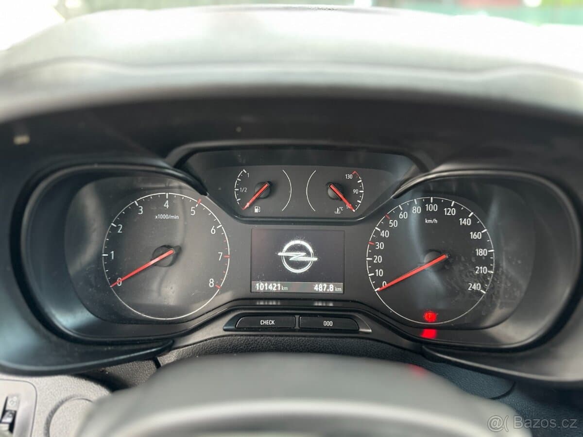 2022 Opel COMBO - 11