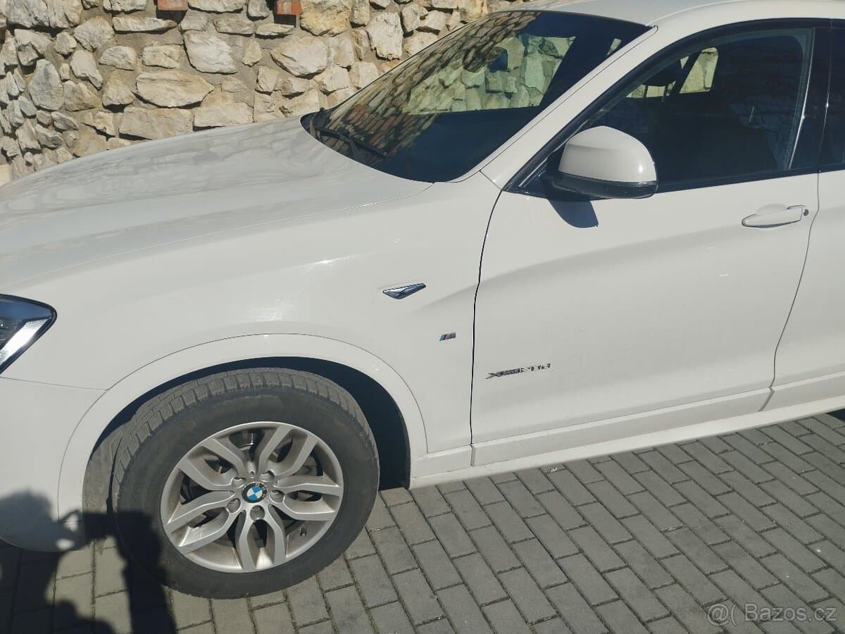 2015 BMW X4 - 11