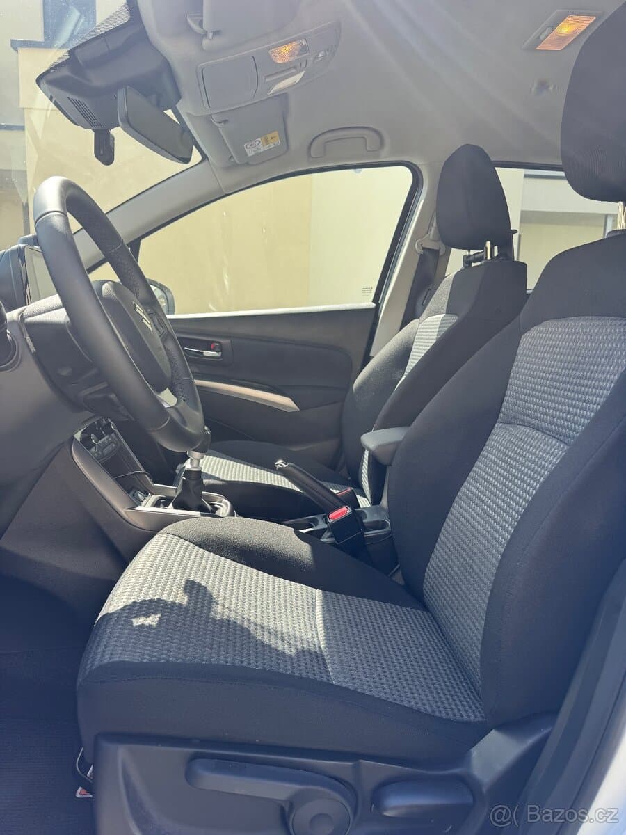 2025 Suzuki S-CROSS - 11