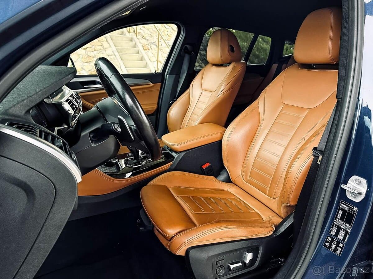 2021 BMW X4 - 11