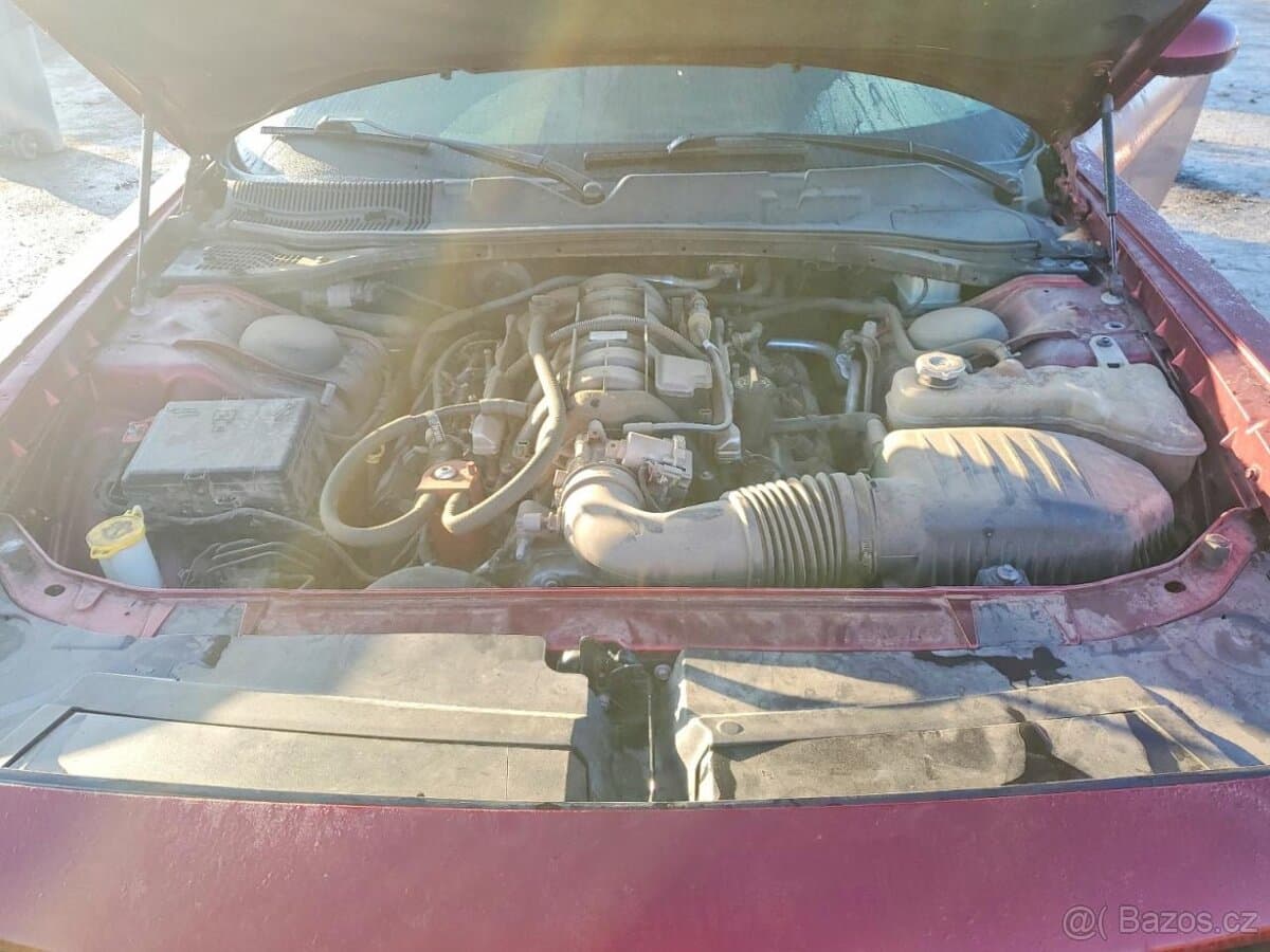 2018 Dodge CHALLENGER - 11