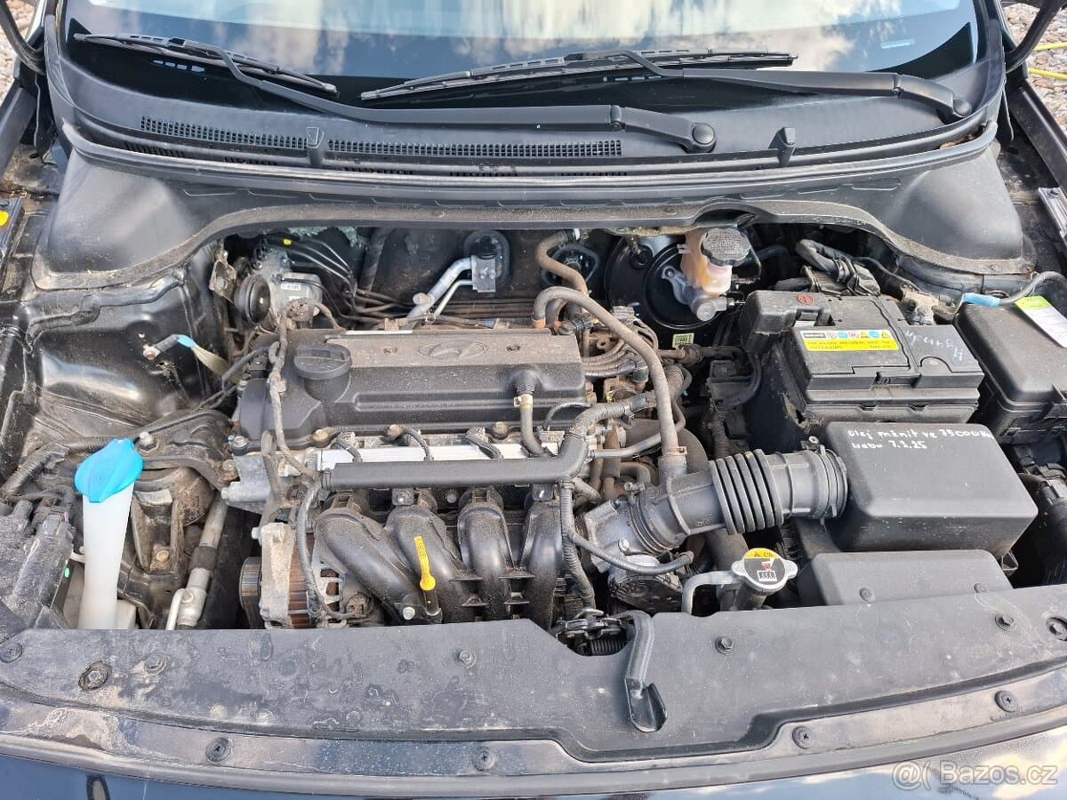 2018 Hyundai i20 - 11