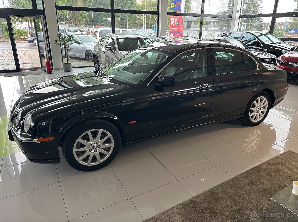 2001 Jaguar S-TYPE - 11