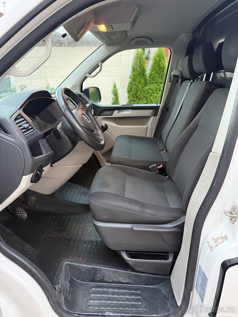 2016 Volkswagen TRANSPORTER - 11