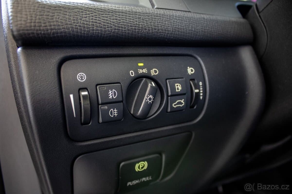 2009 Volvo XC60 - 11