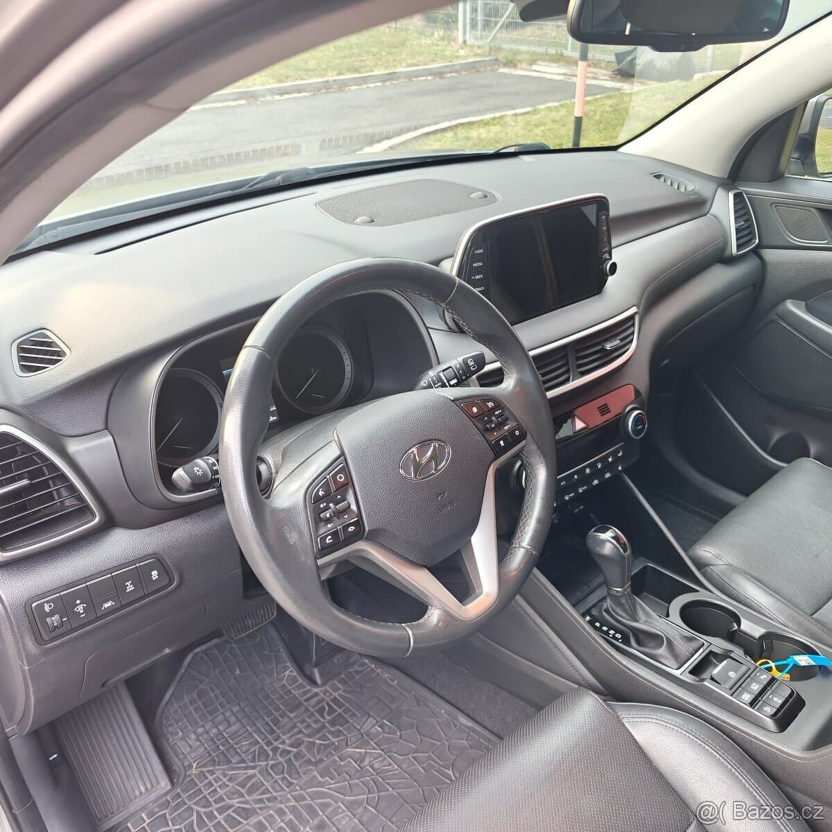 2019 Hyundai TUCSON - 11