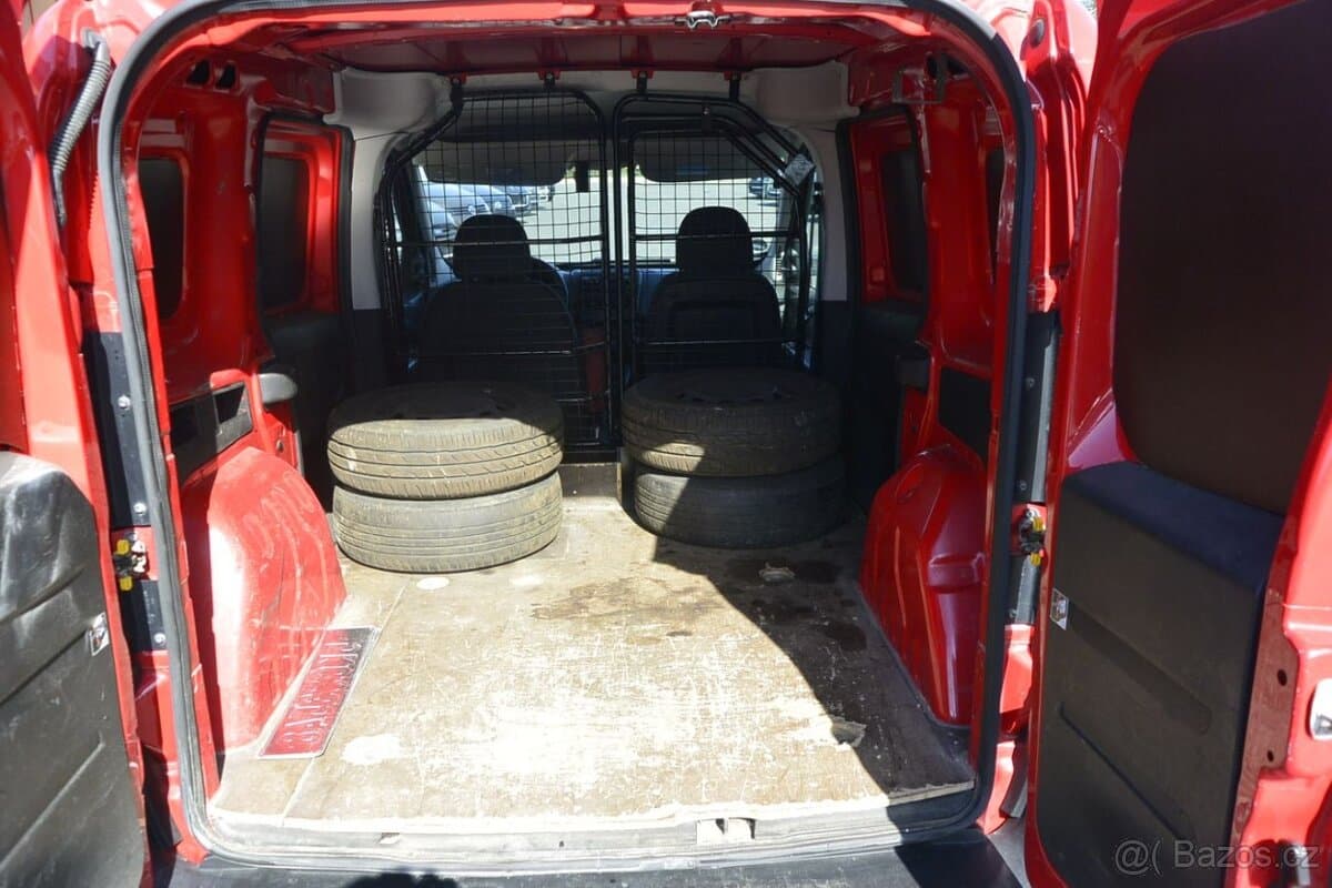 2013 Fiat DOBLO - 11
