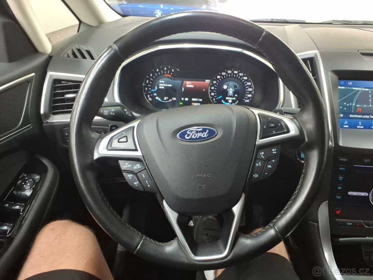 2022 Ford S-MAX - 11