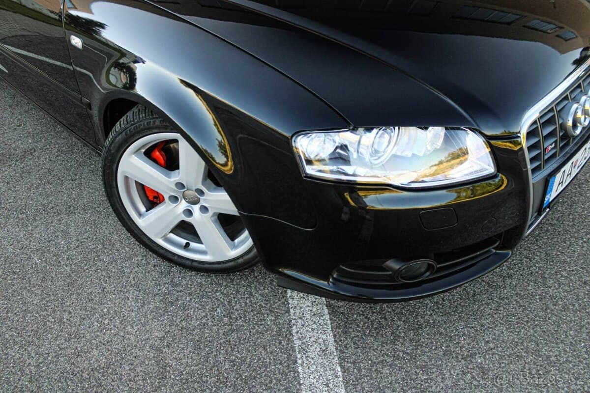 2006 Audi S4 - 11