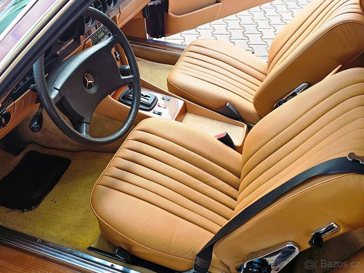 1981 Mercedes-Benz SL - 11