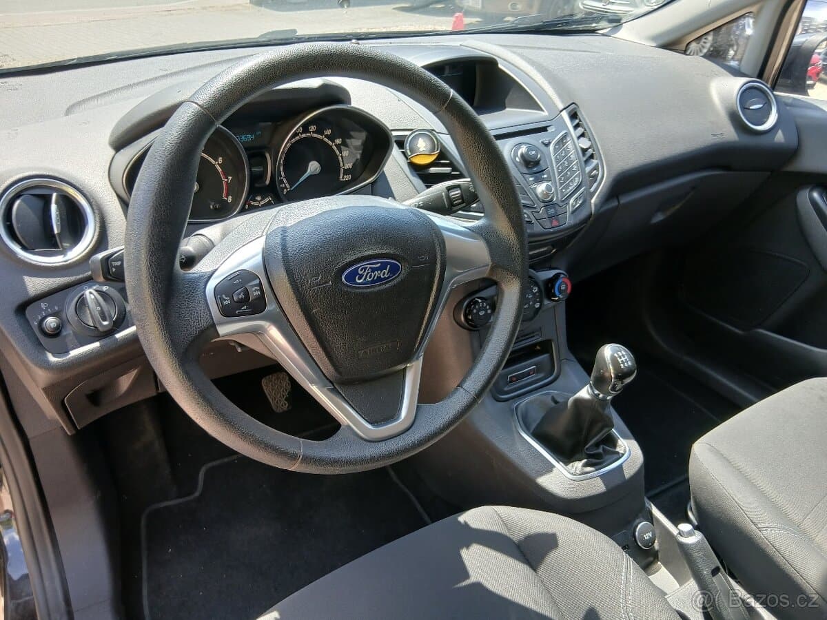 2013 Ford FIESTA - 11