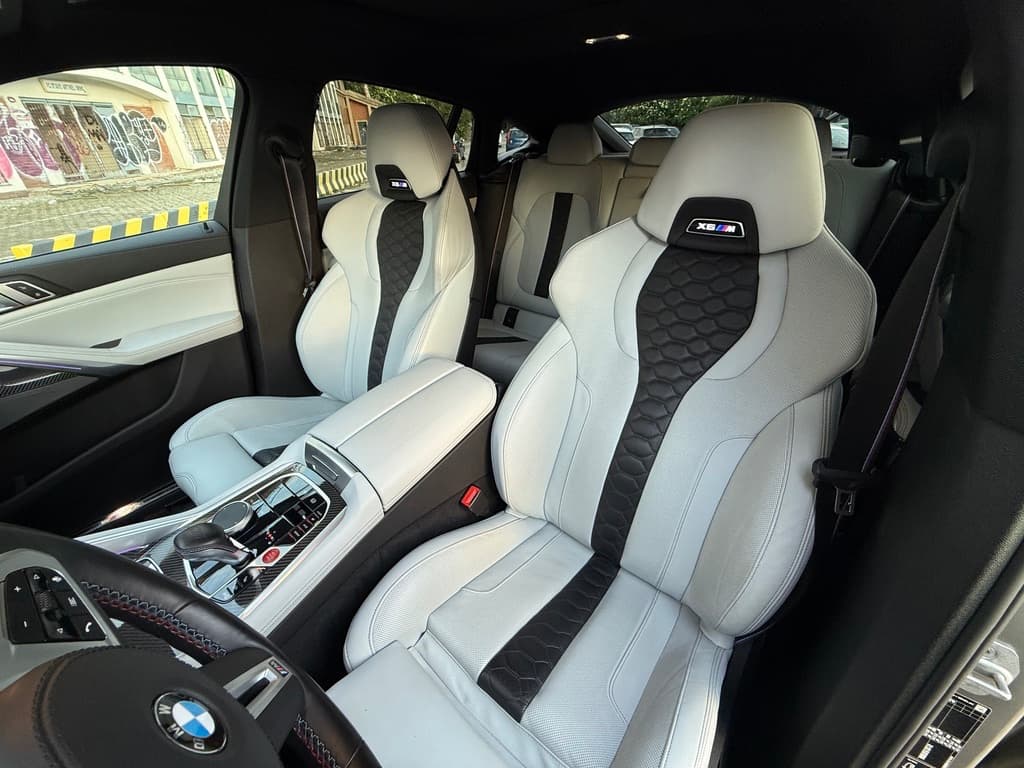2023 BMW X6 - 11