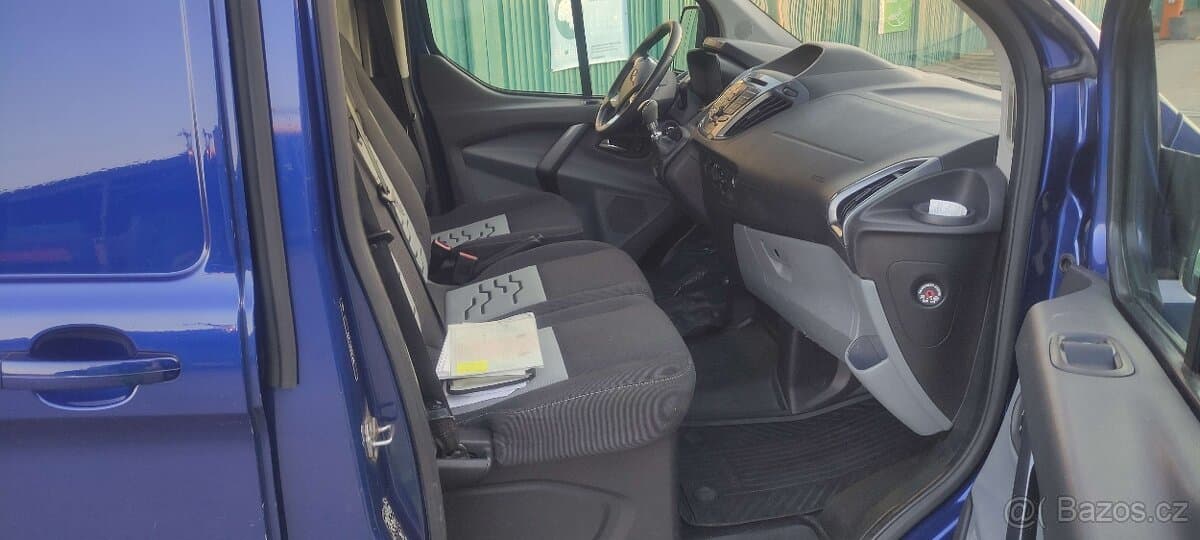 2015 Ford TRANSIT - 11