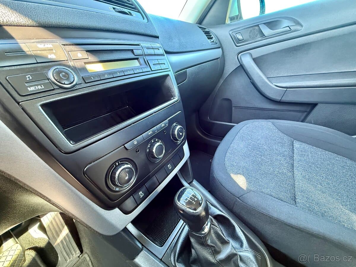 2015 Škoda YETI - 11