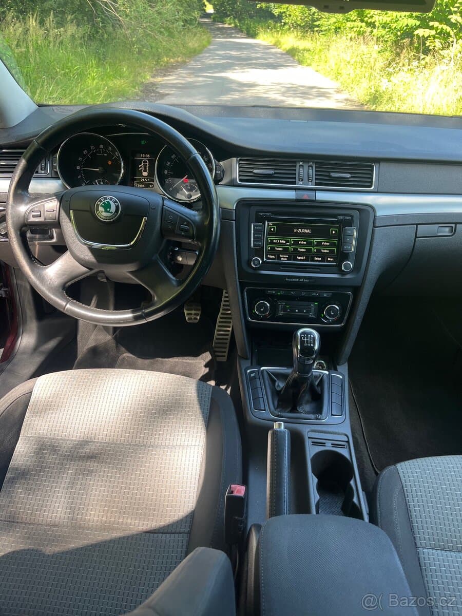 Škoda SUPERB - 11