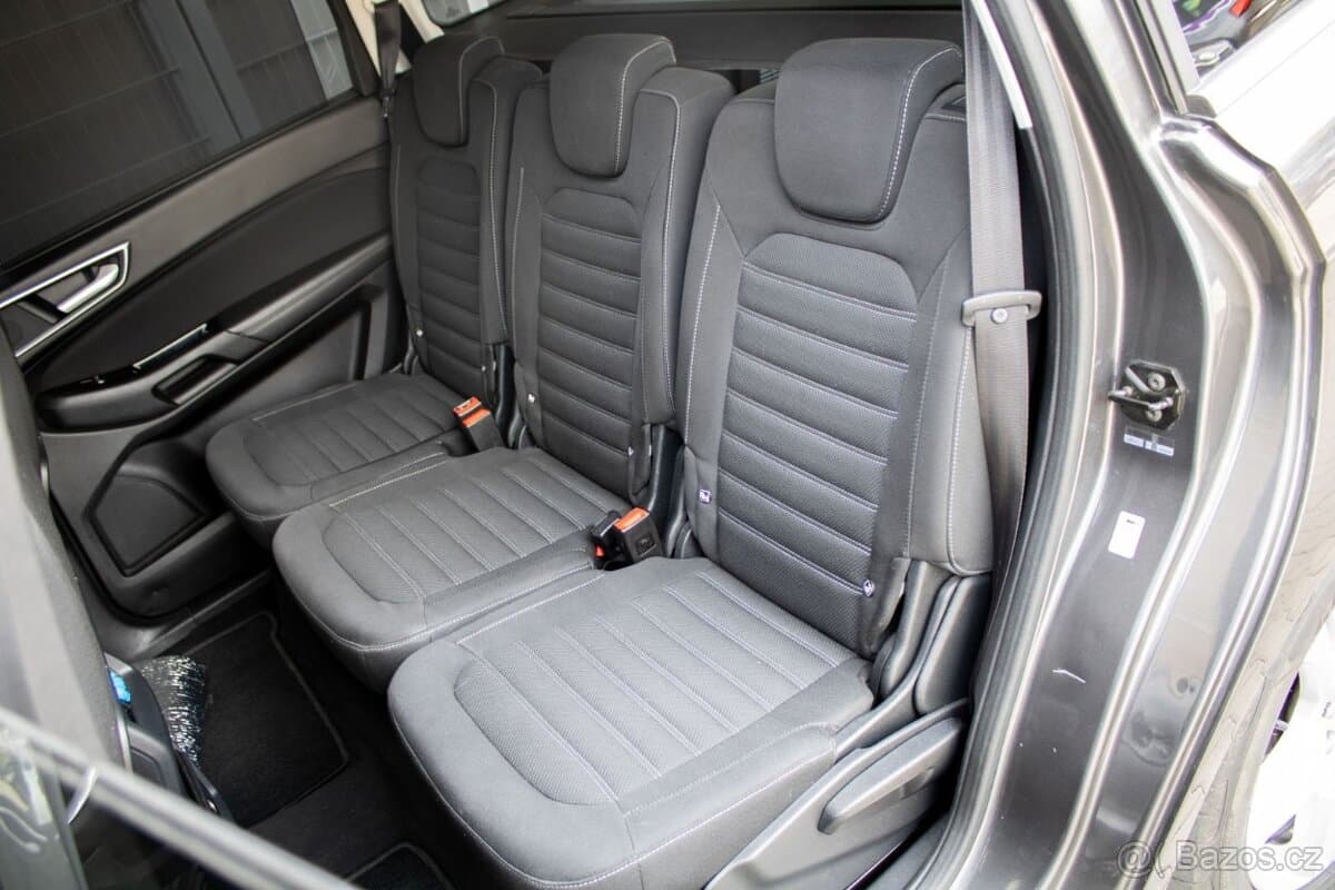 2017 Ford GALAXY - 11