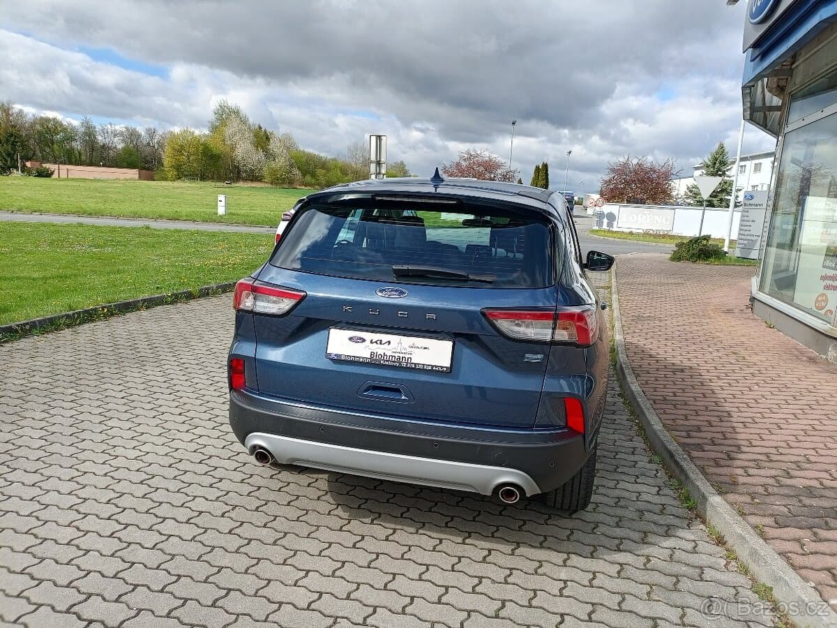 2021 Ford KUGA - 11