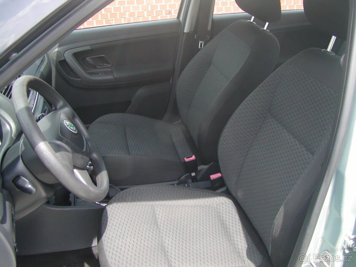 2012 Škoda FABIA - 11