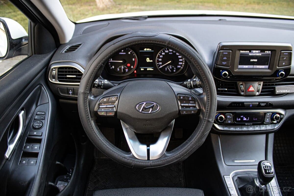 2017 Hyundai i30 - 11