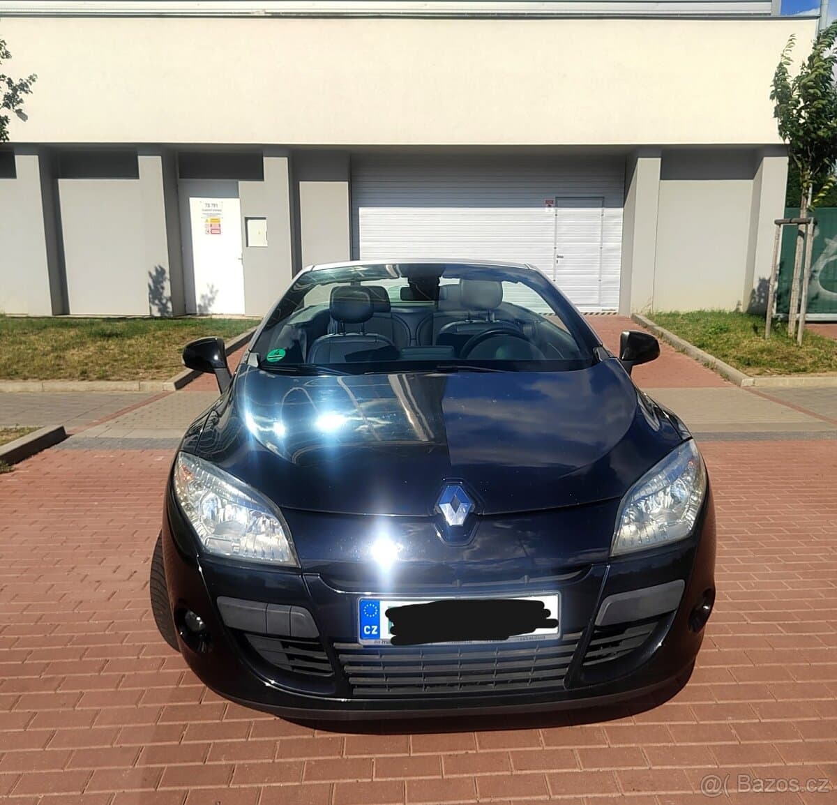 2011 Renault MEGANE - 11