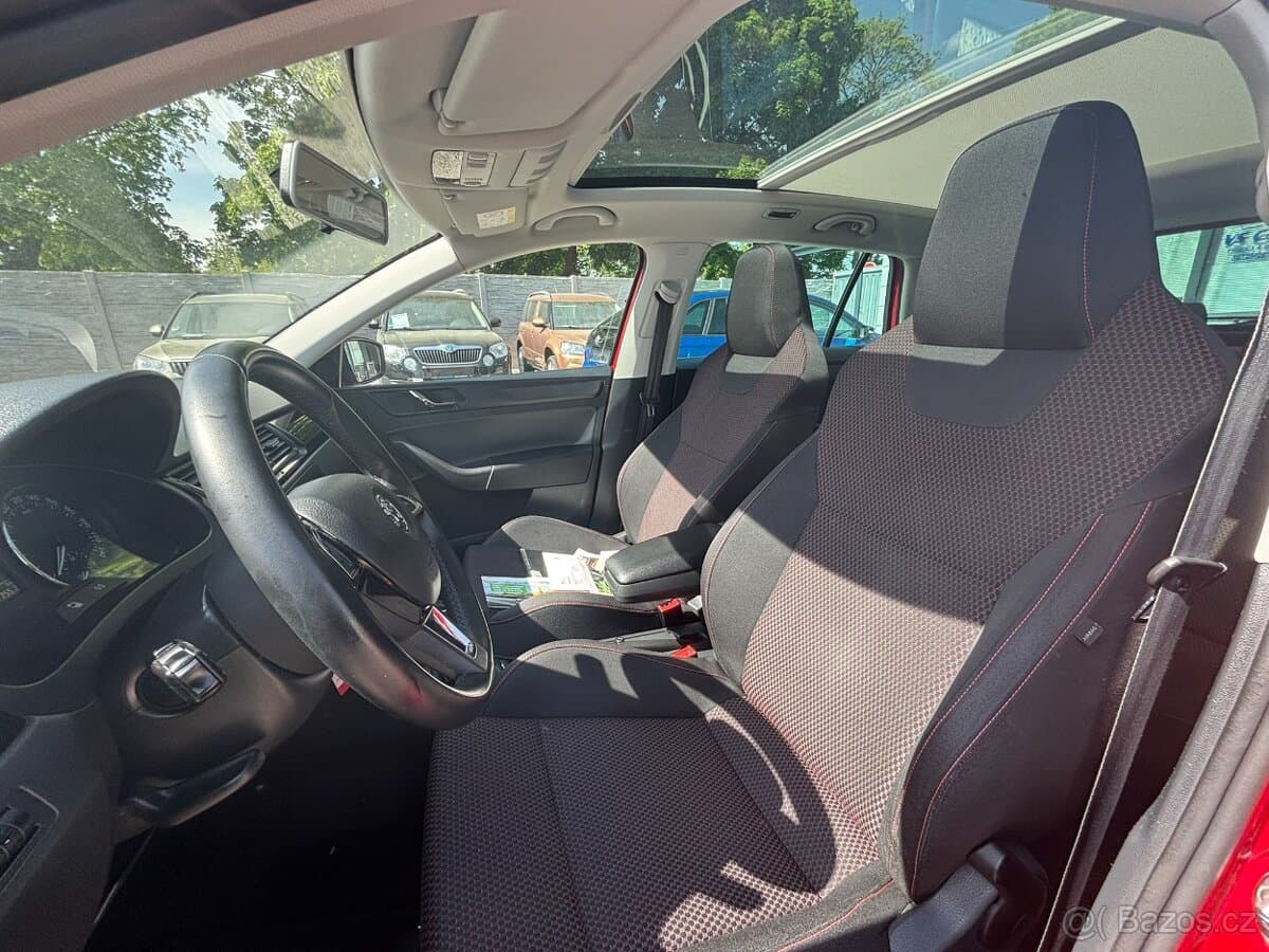 2015 Škoda RAPID - 11