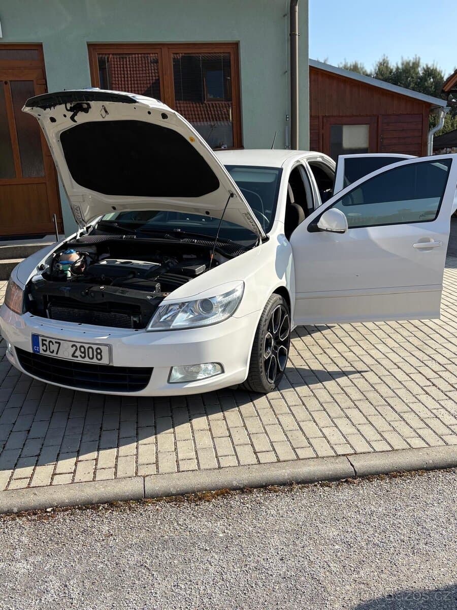 2012 Škoda OCTAVIA - 11