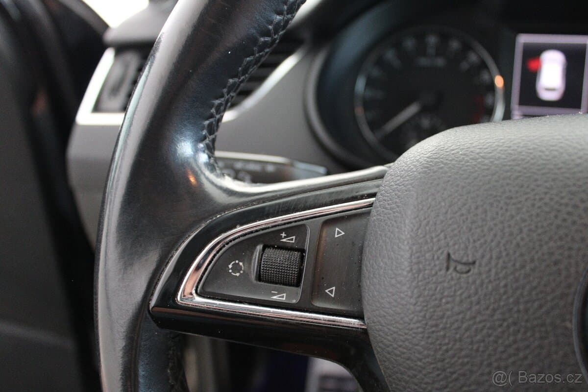 2014 Škoda OCTAVIA - 11
