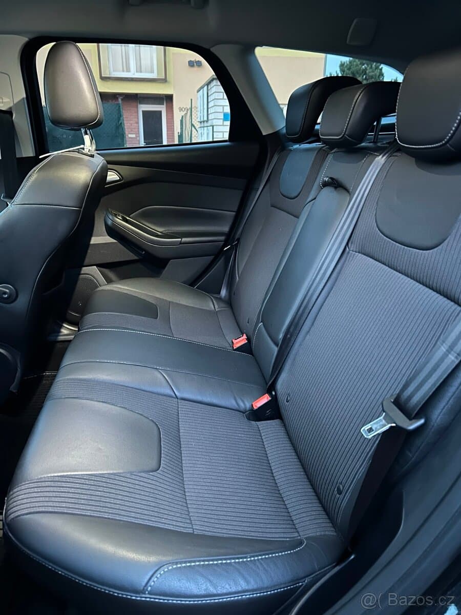 2014 Ford FOCUS - 11