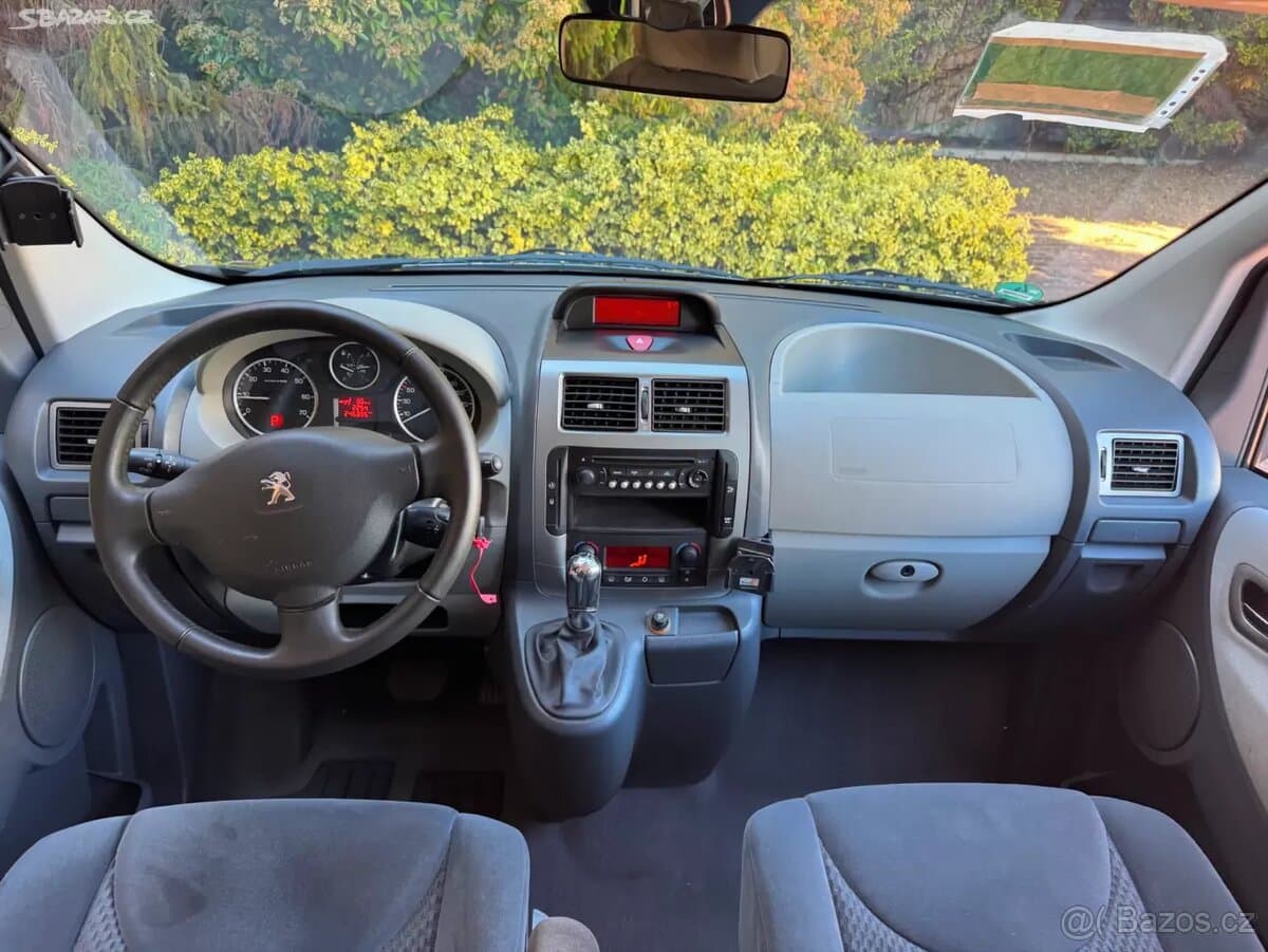 2013 Peugeot EXPERT - 11