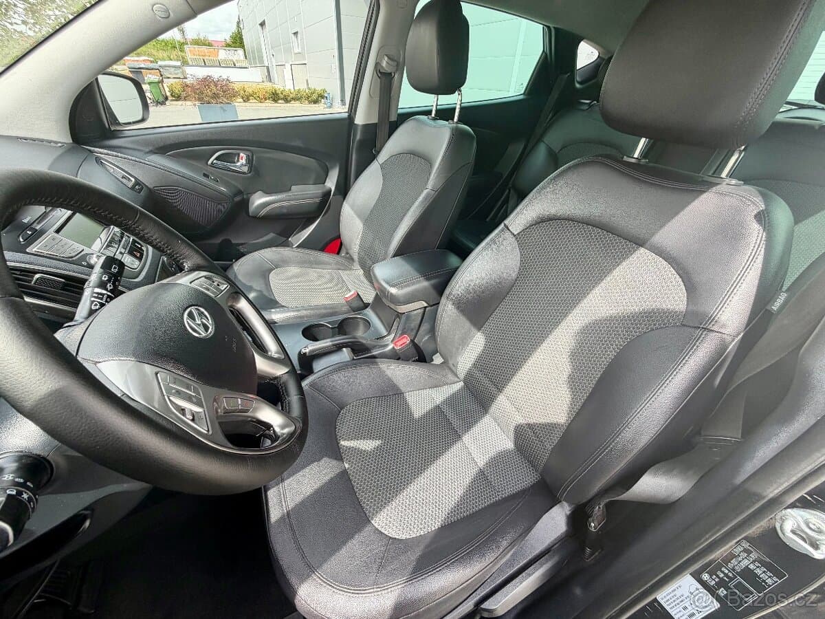 2010 Hyundai ix35 - 11