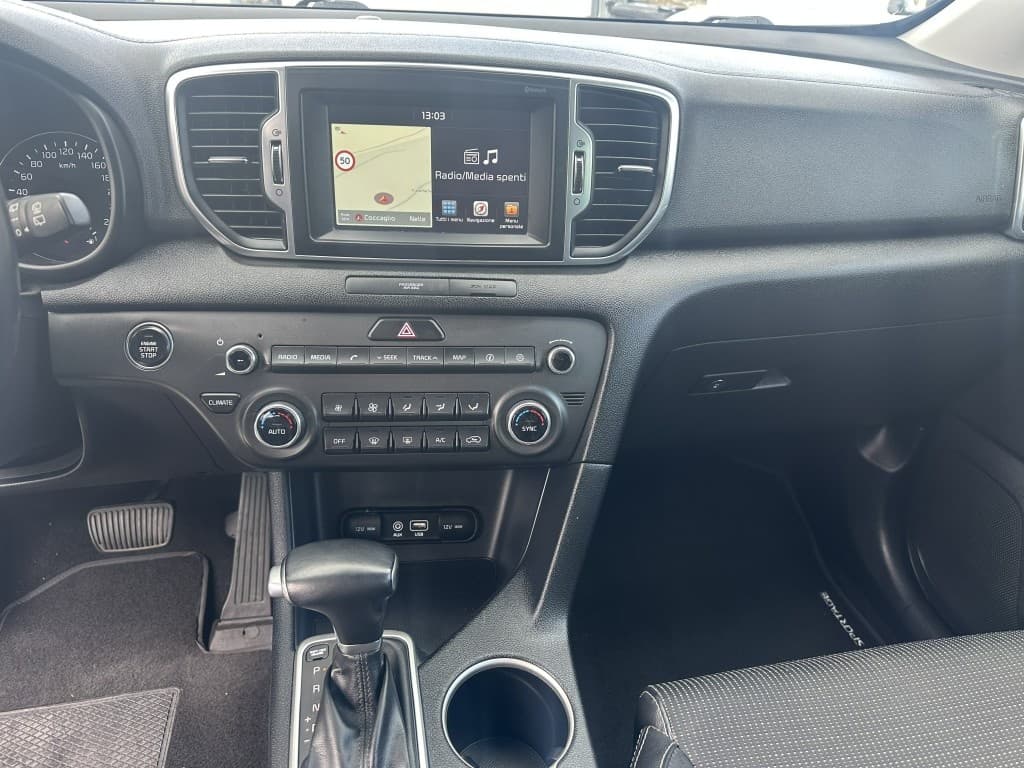 2018 Kia SPORTAGE - 11