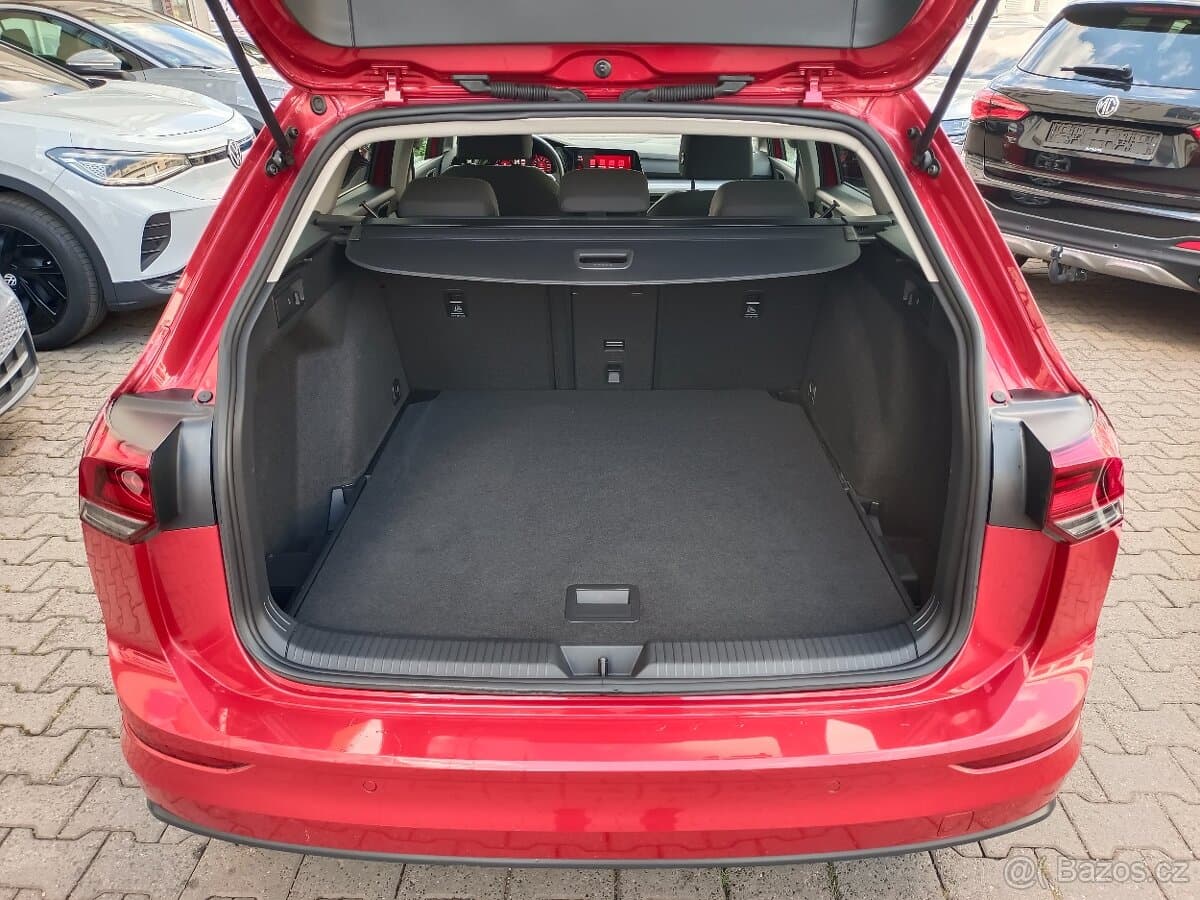 2022 Volkswagen GOLF - 11