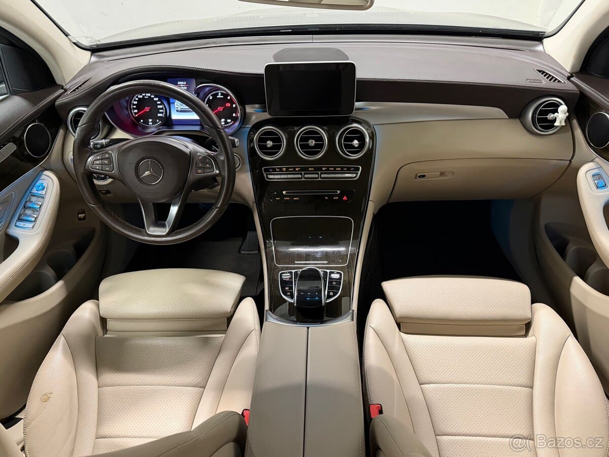 2019 Mercedes-Benz OSTATNÍ - 11