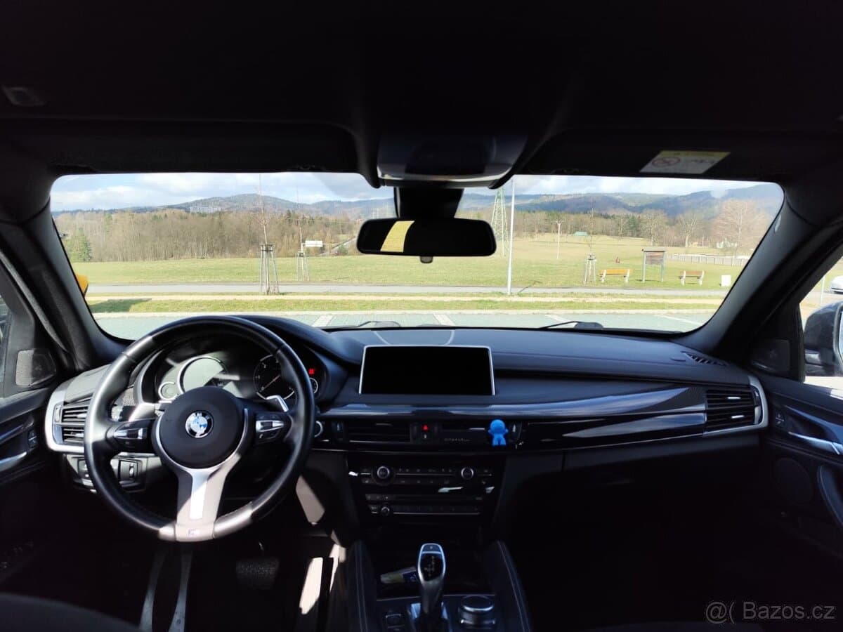 2019 BMW X6 - 11