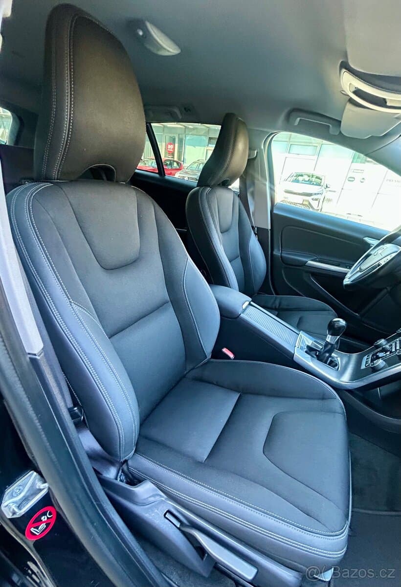 2013 Volvo V60 - 11