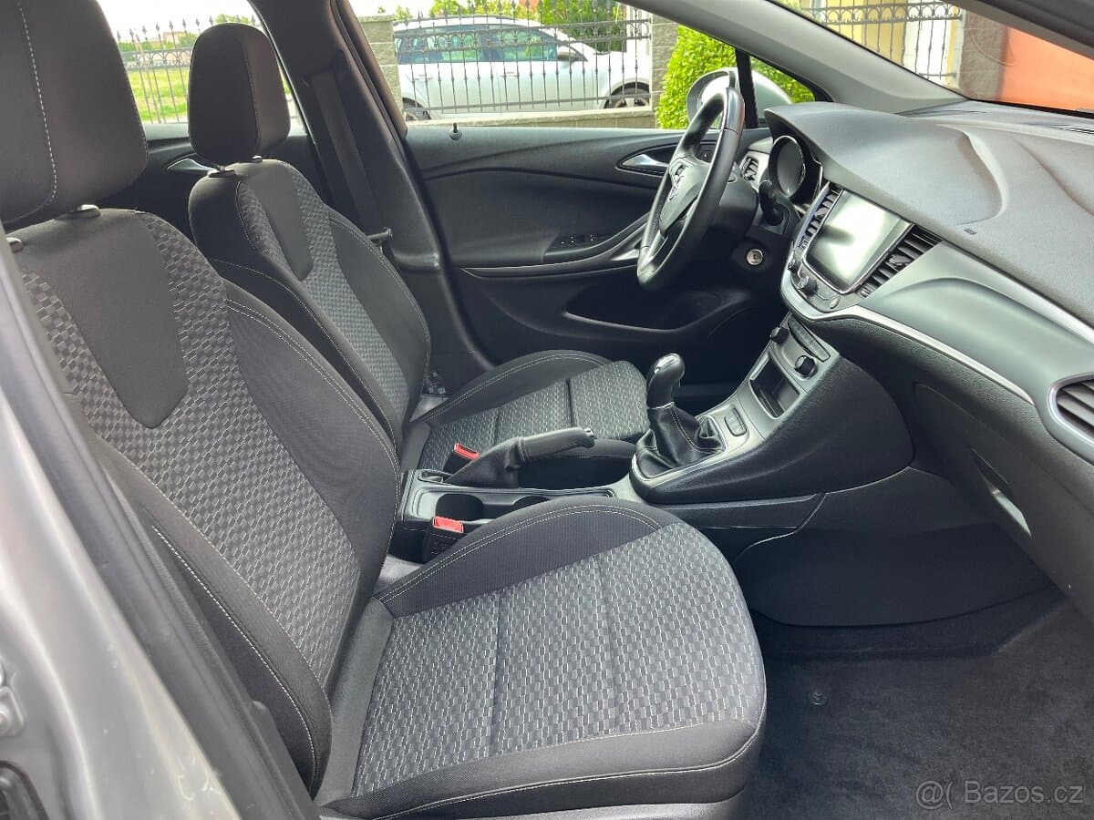 2019 Opel ASTRA - 11