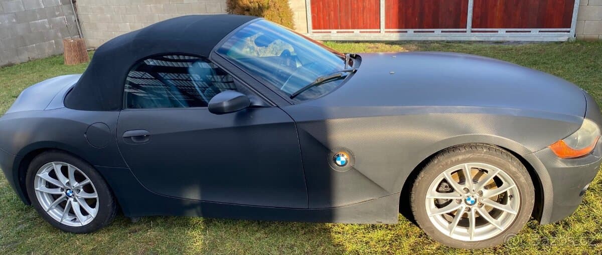2003 BMW Z4 - 11