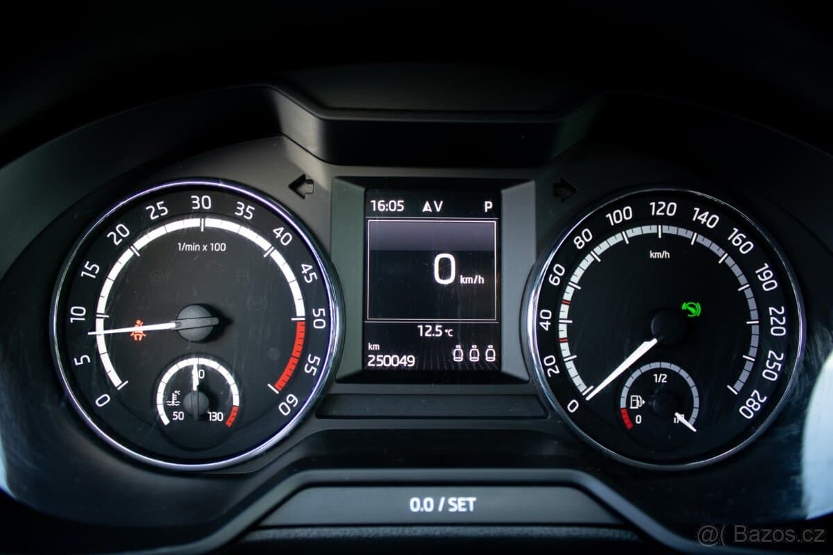 2016 Škoda OCTAVIA - 11