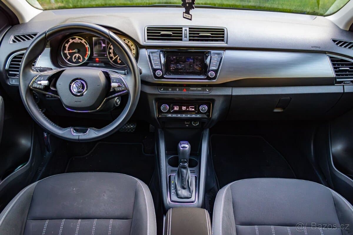 2021 Škoda FABIA - 11