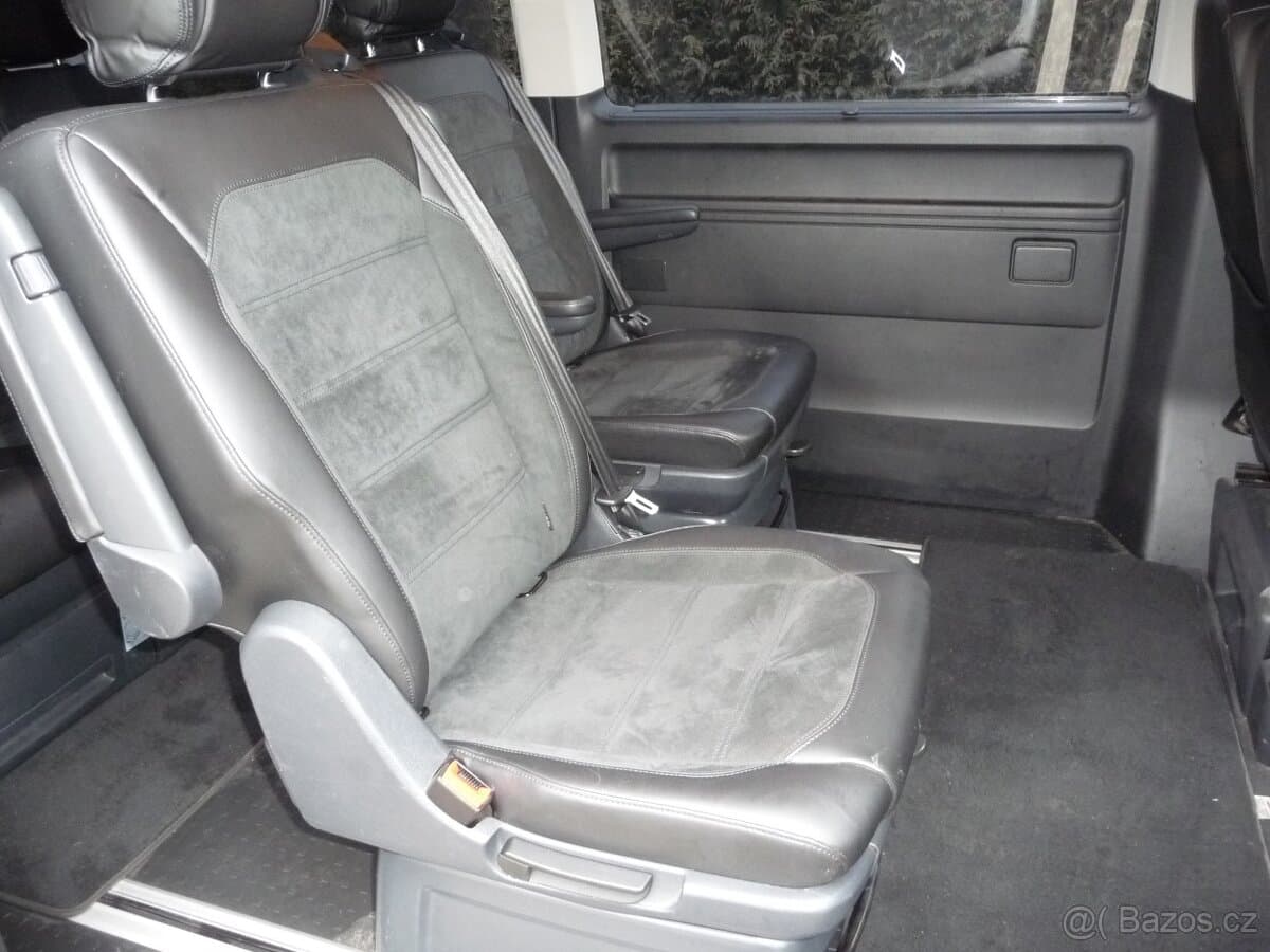 2018 Volkswagen MULTIVAN - 11