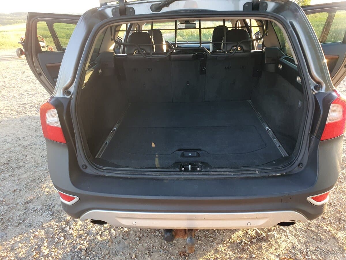 2009 Volvo XC70 - 11