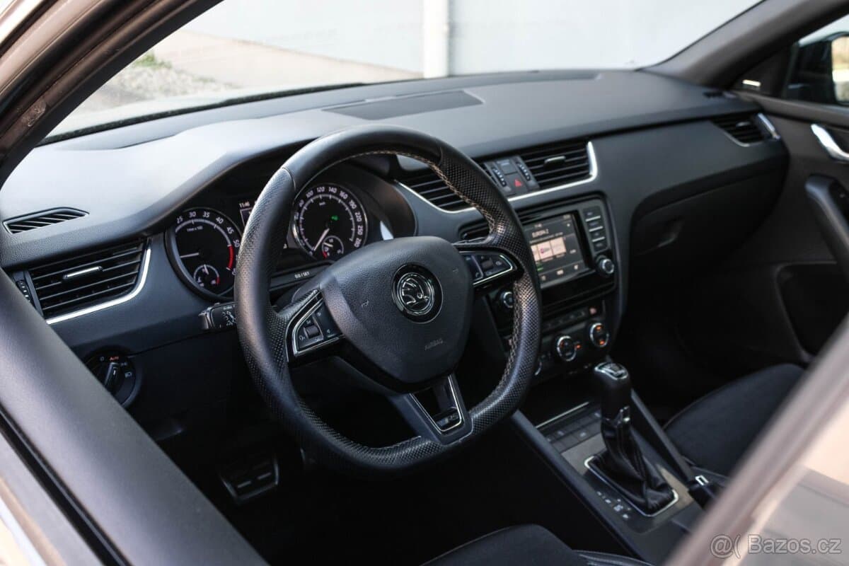 2017 Škoda OCTAVIA - 11