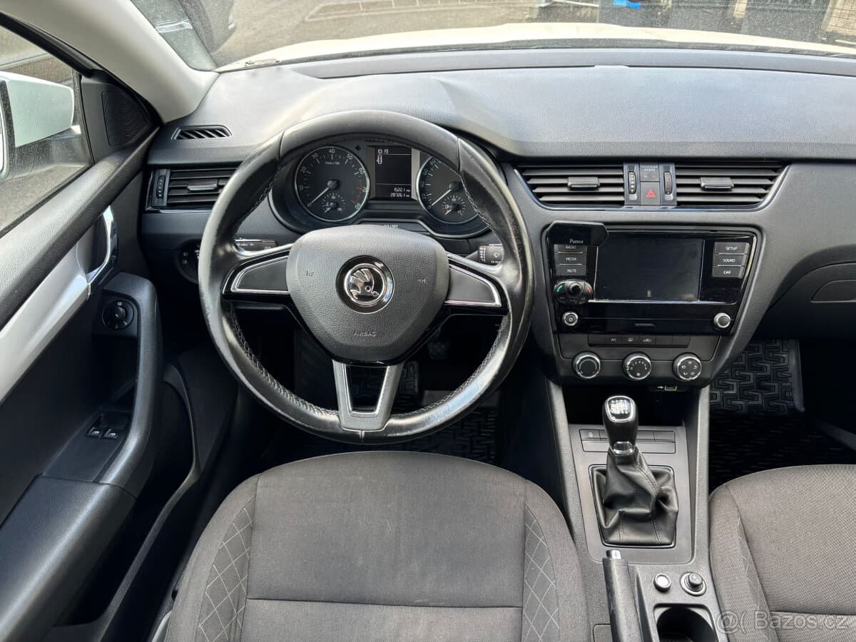 2019 Škoda OCTAVIA - 11