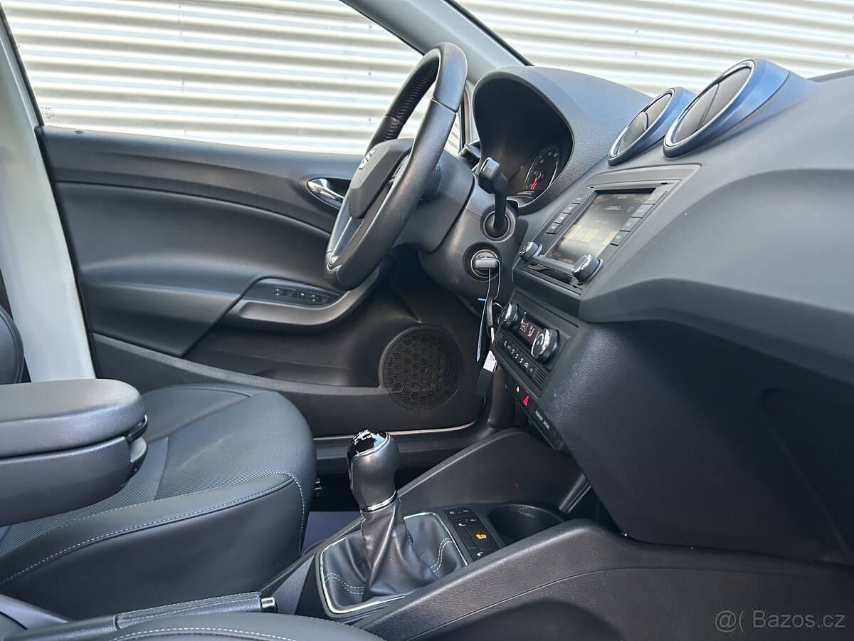 2016 Seat IBIZA - 11
