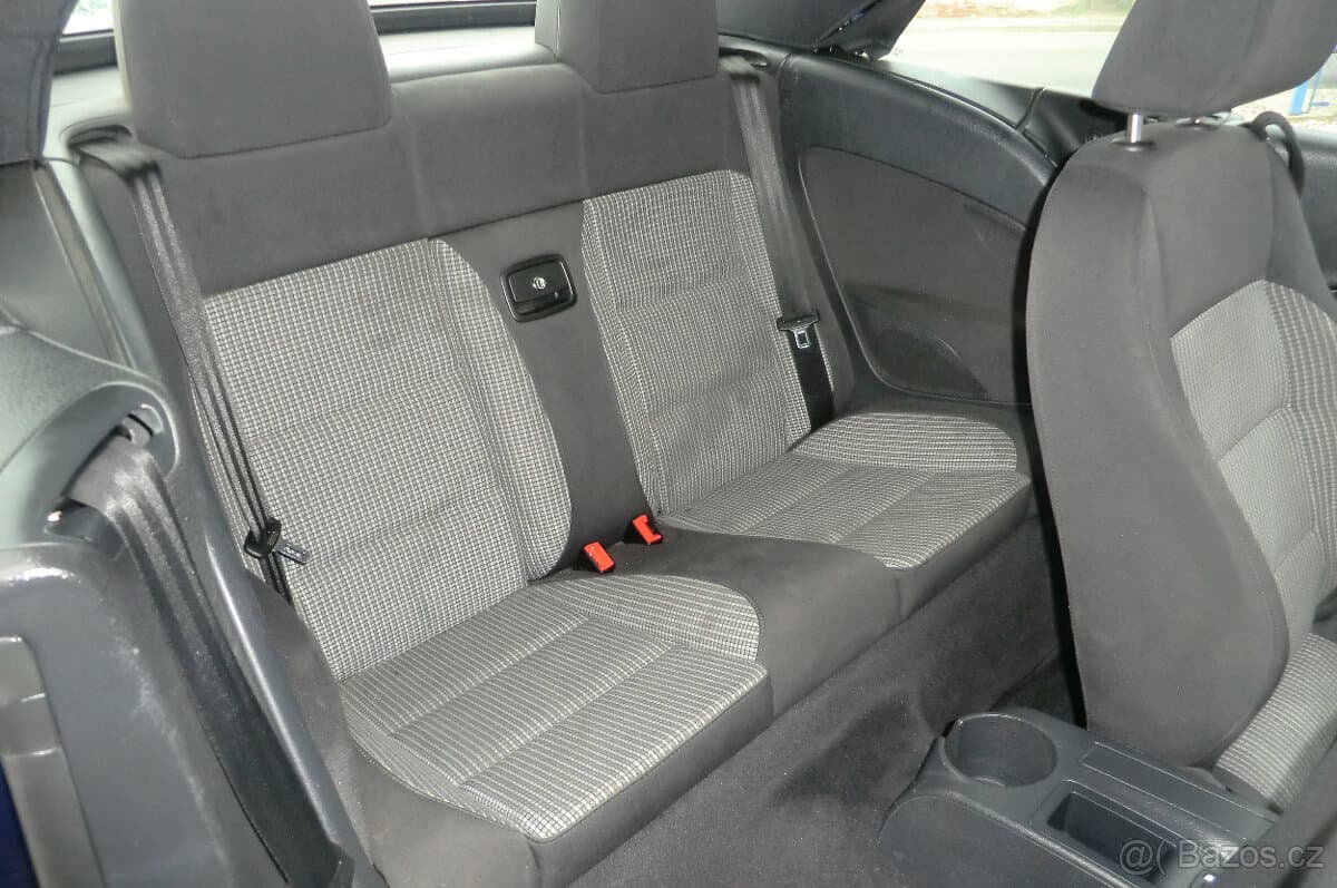 2007 Volkswagen EOS - 11