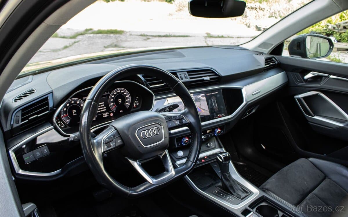 2019 Audi Q3 - 11