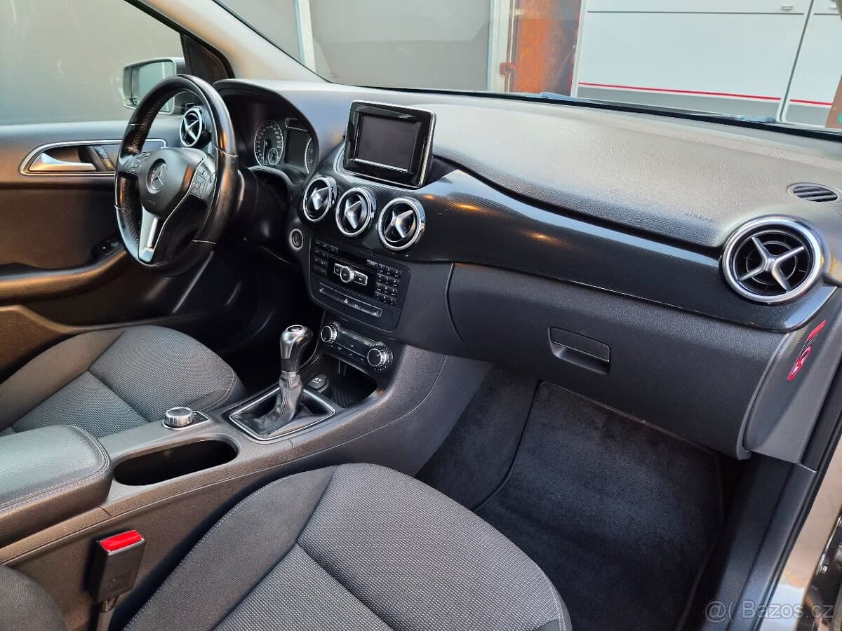 2012 Mercedes-Benz OSTATNÍ - 11